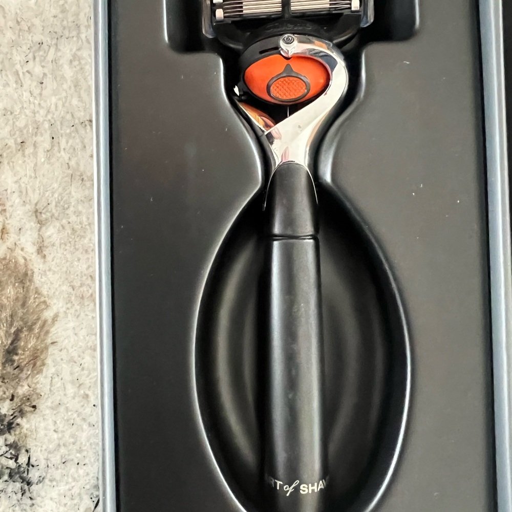 The Art of Shaving Lexington Collection Razor - Black - NIB - Picture 3 of 4